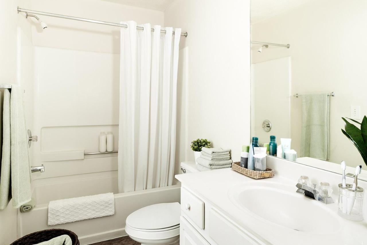 Intown Suites Extended Stay Lewisville Tx Valley View Dr Екстер'єр фото